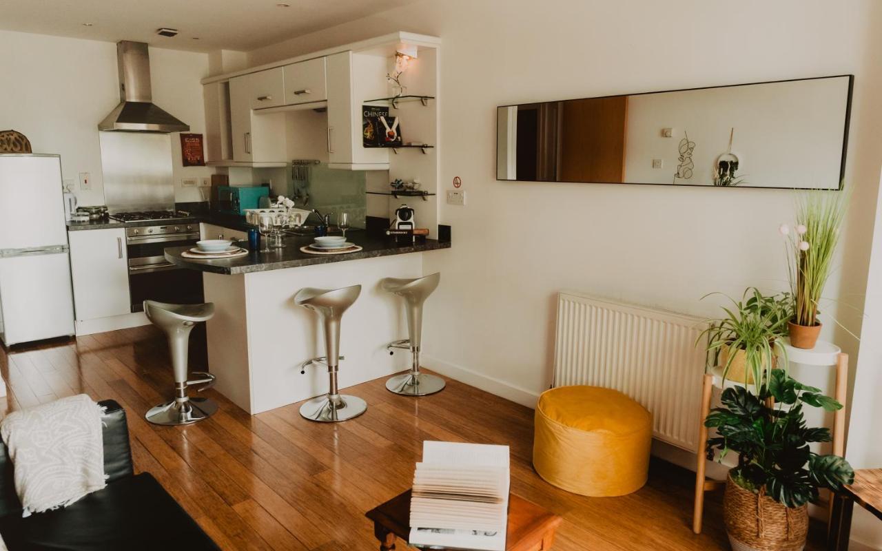 Lovely Bohemian Apartment In Heart Of City Life Glasgow Kültér fotó